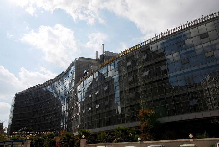 Xiangjiang Hotel Кунмин Екстериор снимка