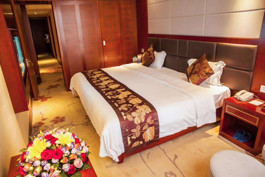 Xiangjiang Hotel Кунмин Екстериор снимка